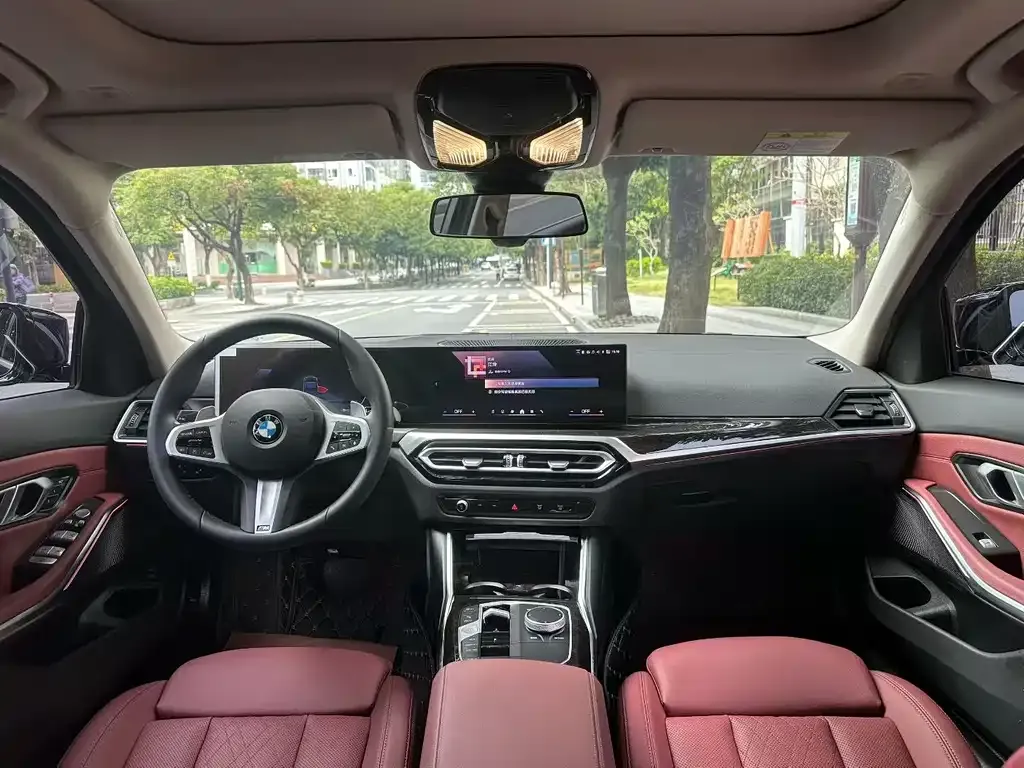 BMW 3 Series 2024 из CN, фото 3