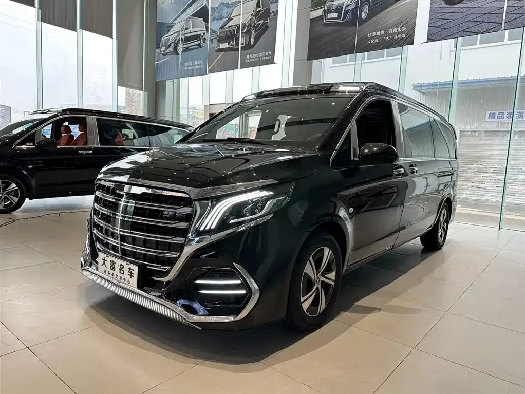 Mercedes-Benz Vito — фото 1