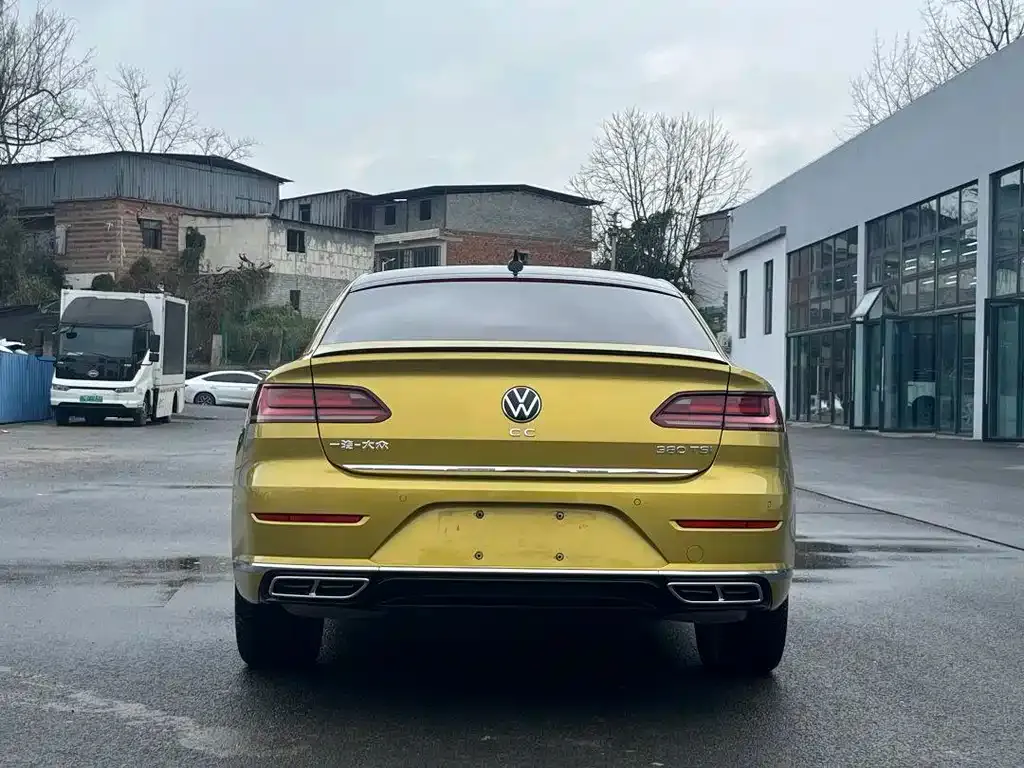 Volkswagen CC 2023 из CN, фото 3