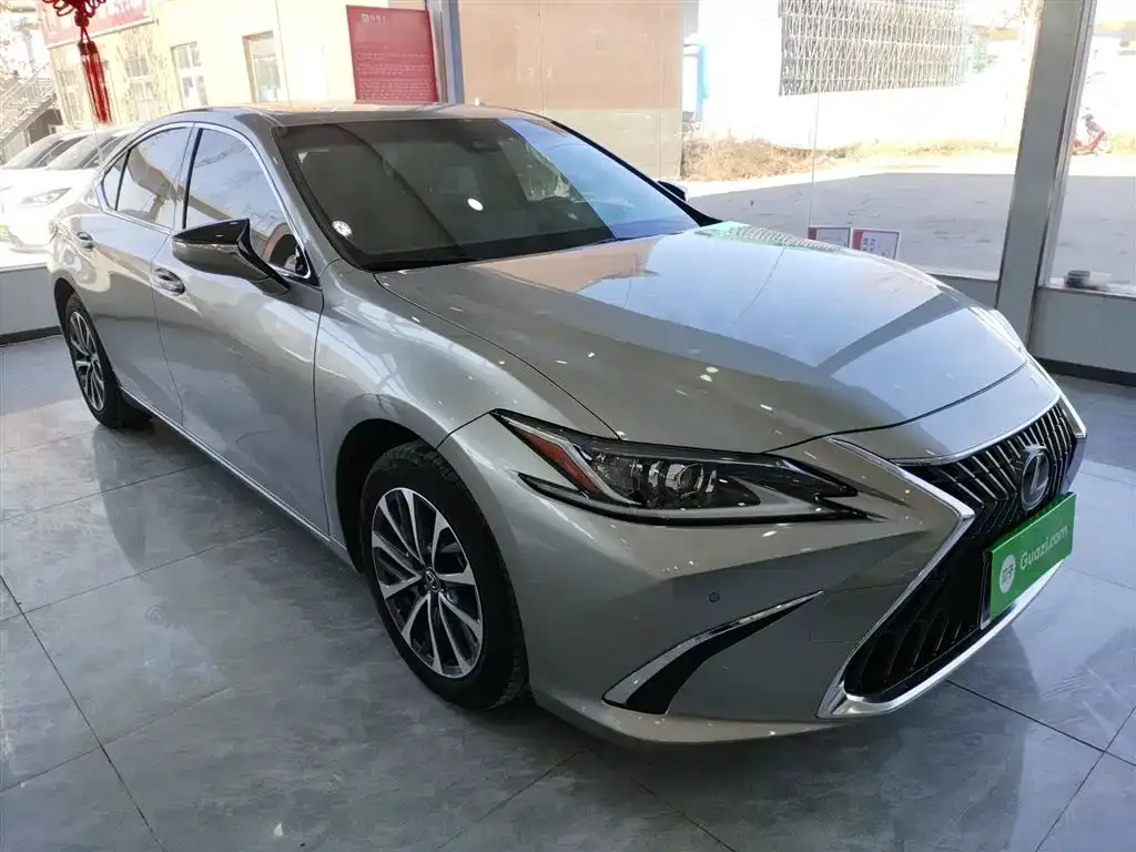 Lexus ES 2024 из CN, фото 9