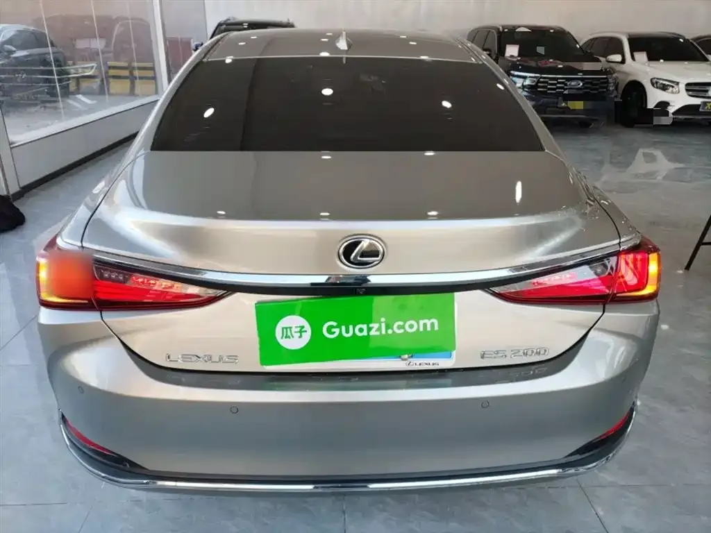 Lexus ES 2024 из CN, фото 4