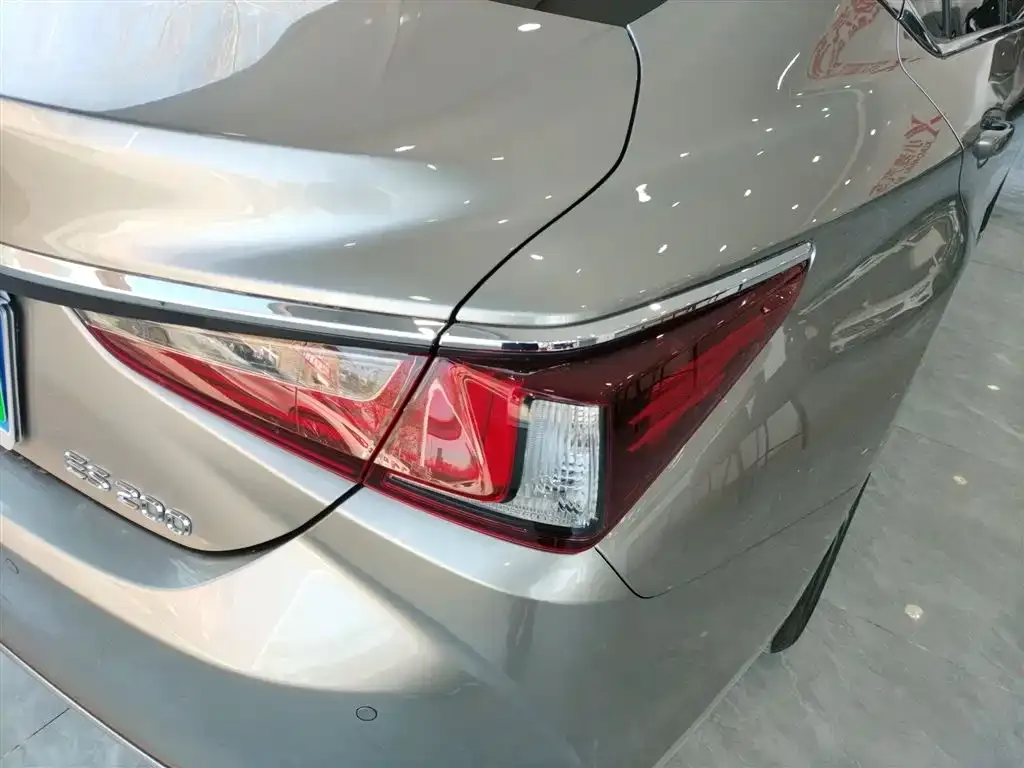 Lexus ES 2024 из CN, фото 3
