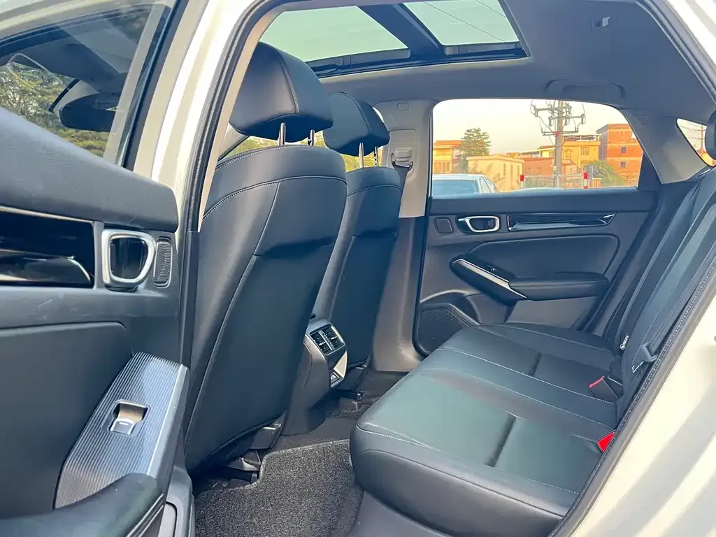 Honda Civic 2022 из CN, фото 3