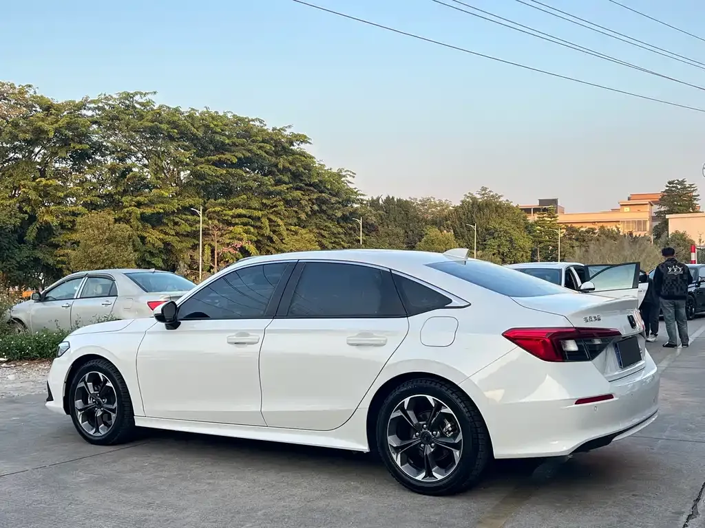 Honda Civic 2022 из CN, фото 5