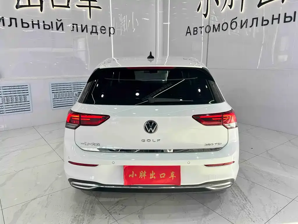 Volkswagen Golf 2021 из CN, фото 2