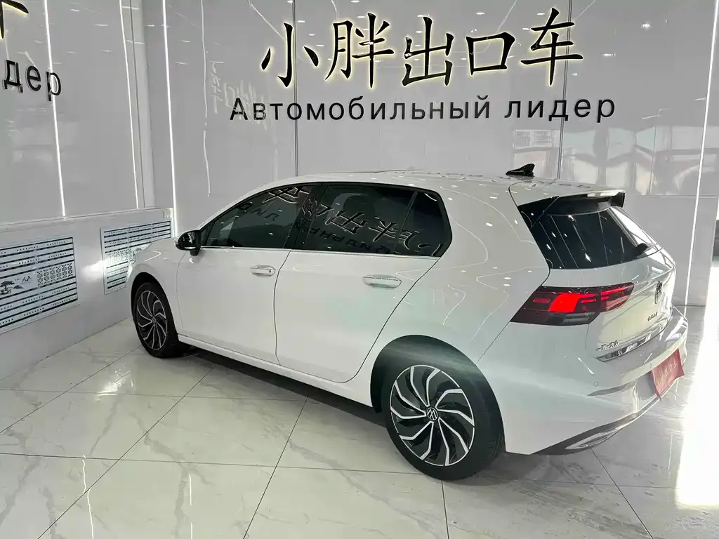 Volkswagen Golf 2021 из CN, фото 4