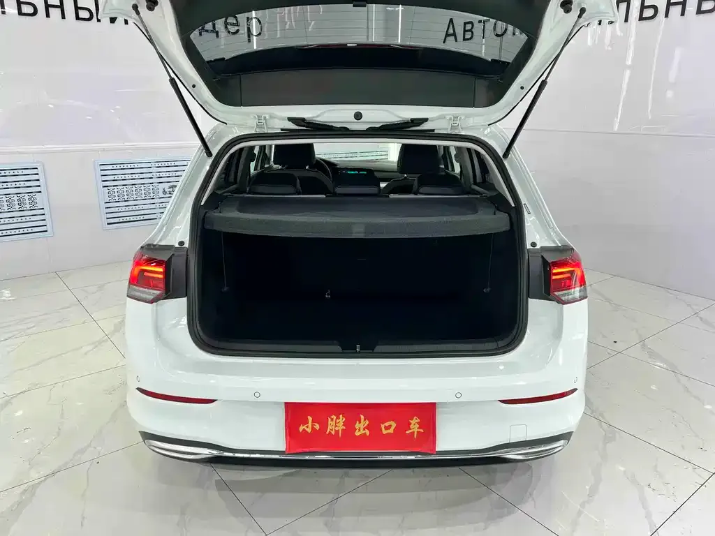 Volkswagen Golf 2021 из CN, фото 9