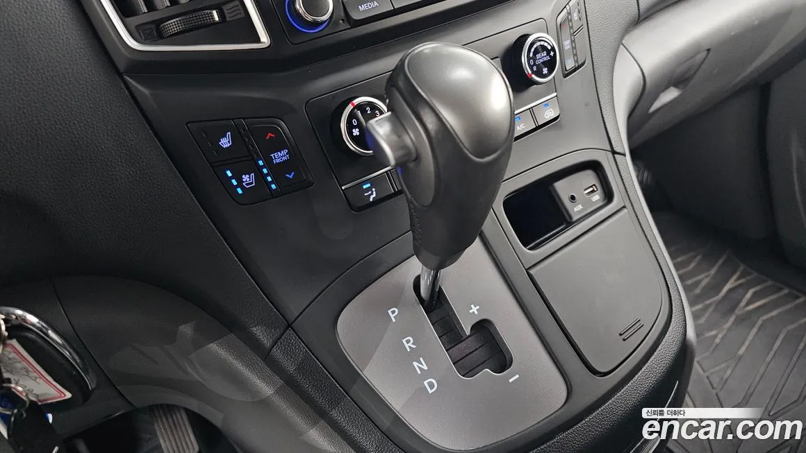 Hyundai Starex 2021 из KR, фото 9