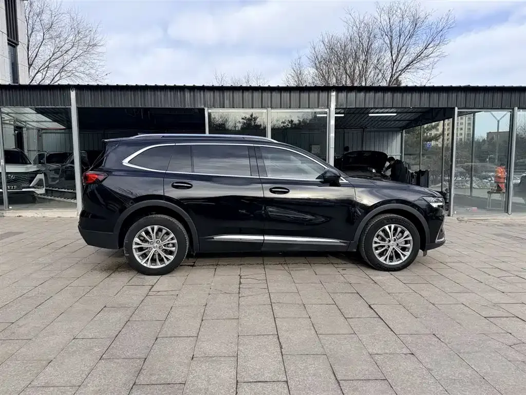 Buick Envision Plus 2023 из CN, фото 2