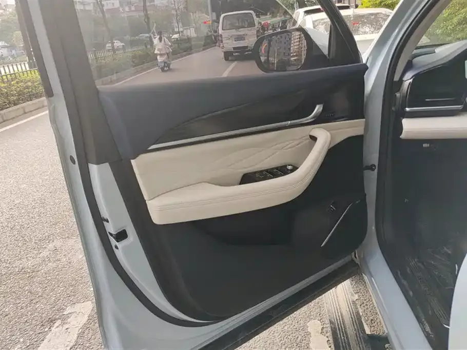 Geely Xingyue L 2023 из CN, фото 7