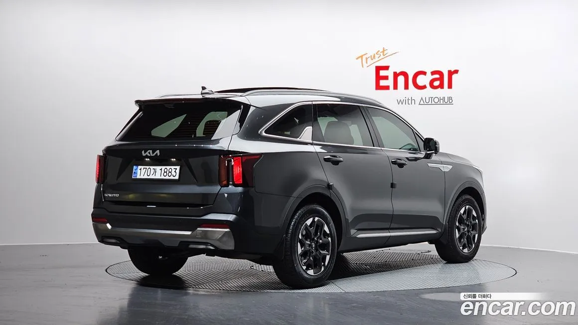 Kia Sorento — фото 4