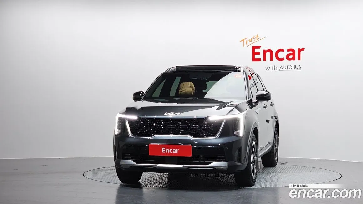 Kia Sorento — фото 10