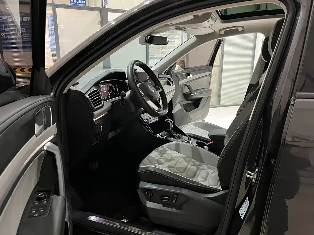 Volkswagen Tayron 2023 из CN, фото 8