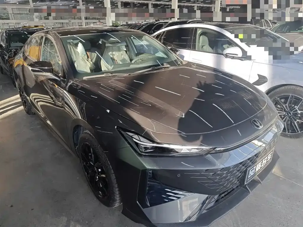 Changan UNI-V 2025 из CN, фото 5
