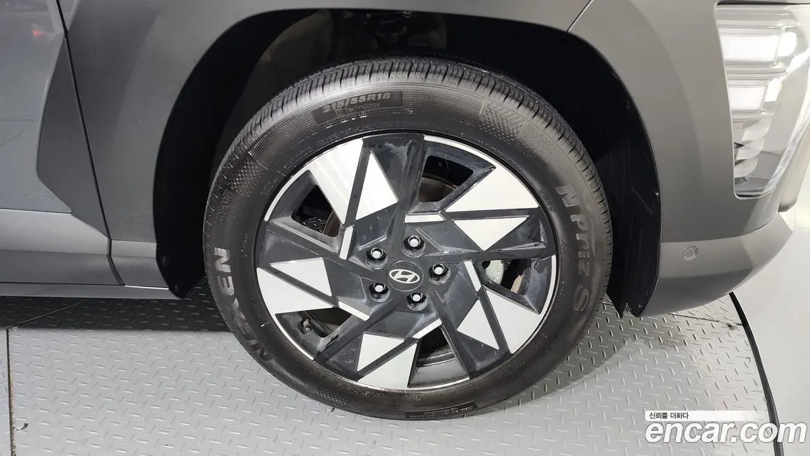 Hyundai Kona 2023 из KR, фото 6