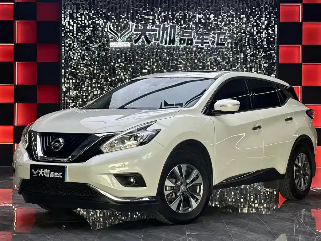Nissan Murano — фото 1
