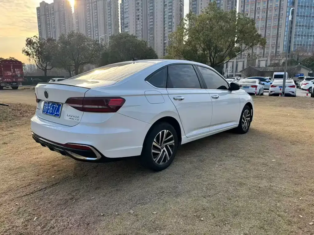 Volkswagen Lavida 2023 из CN, фото 5
