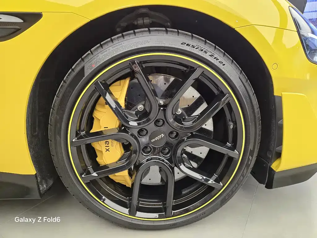 Xiaomi SU7 Ultra 2025 из CN, фото 10