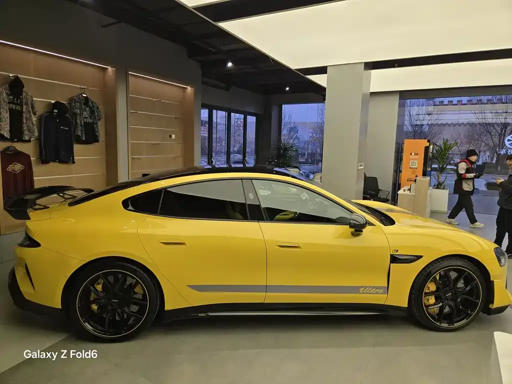 Xiaomi SU7 Ultra 2025 из CN, фото 9