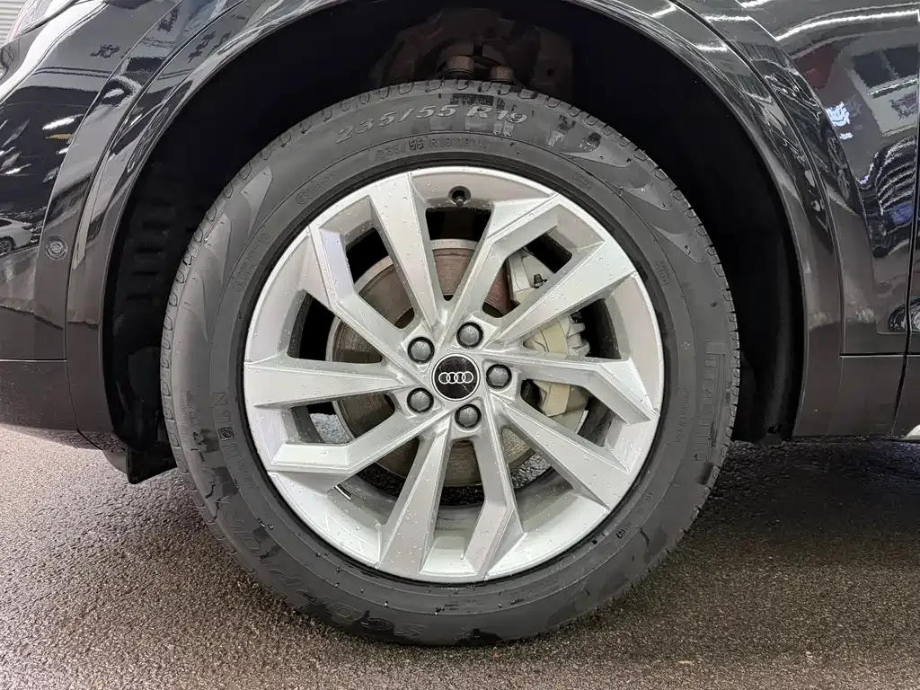 Audi Q5L 2022 из CN, фото 9