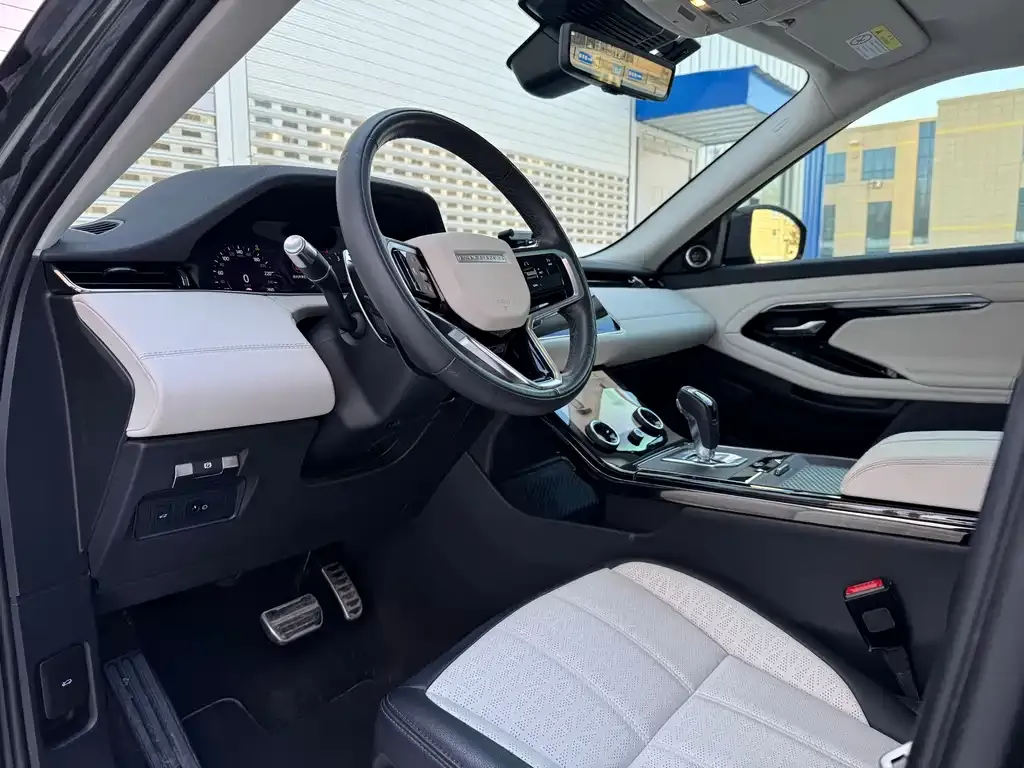 Land Rover Evoque — фото 6