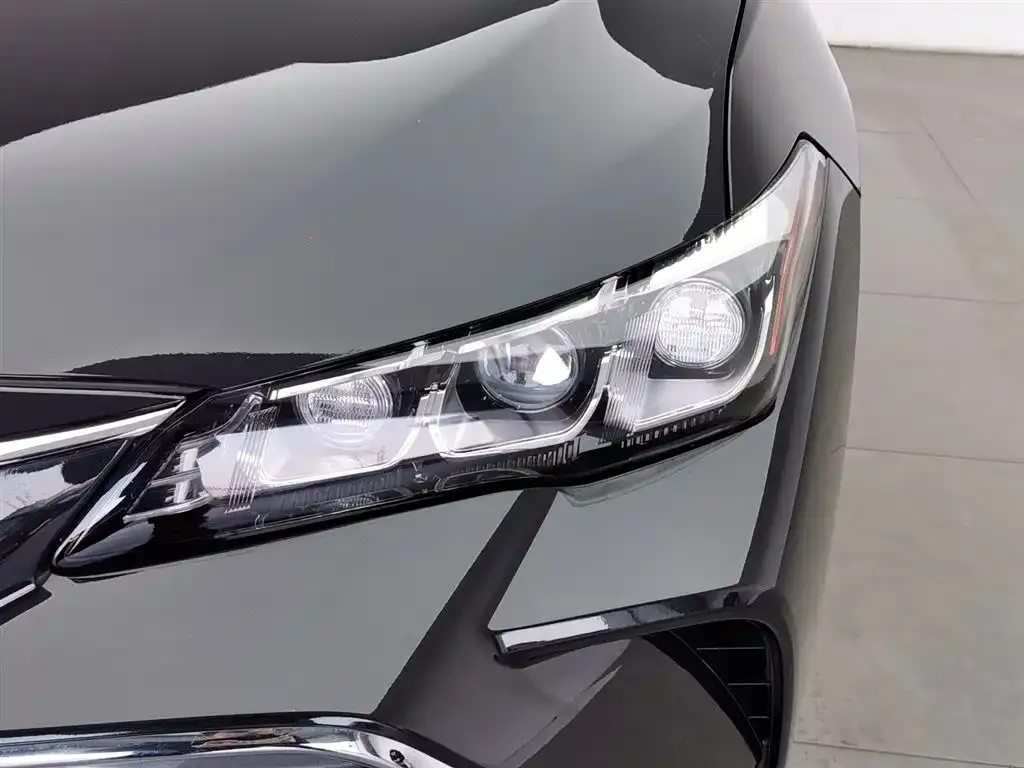 Toyota Avalon 2023 из CN, фото 2