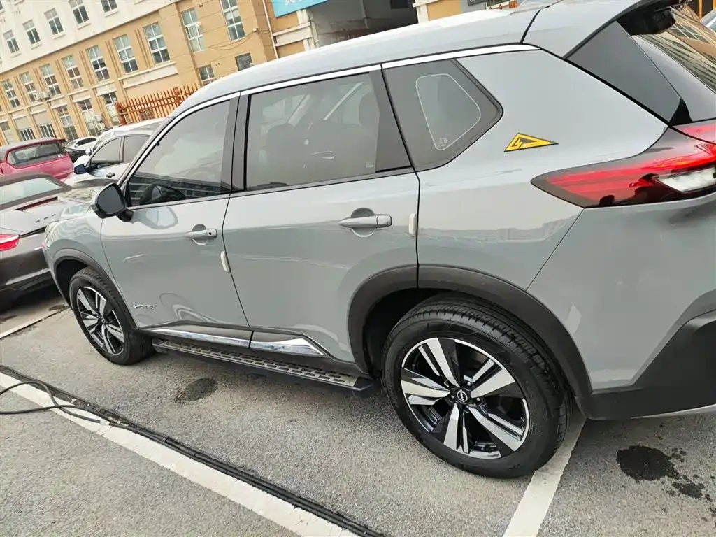 Nissan X-Trail 2023 из CN, фото 8