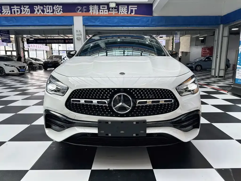 Mercedes-Benz GLA 2022 из CN, фото 2