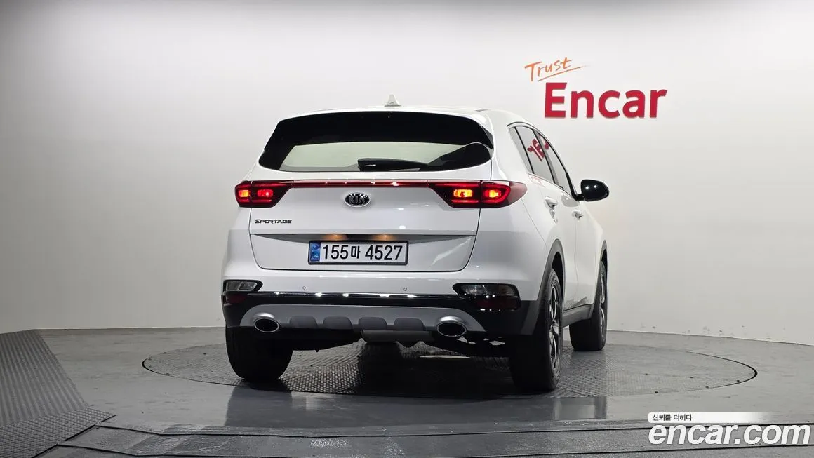 Kia Sportage — фото 4