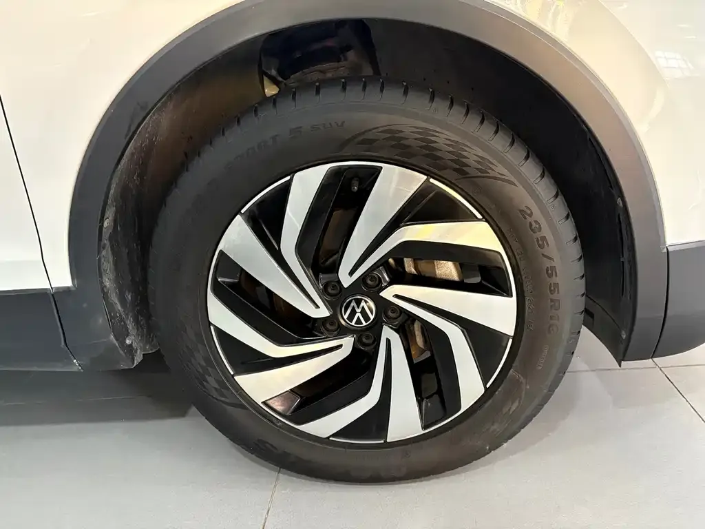 Volkswagen Tiguan L 2022 из CN, фото 9