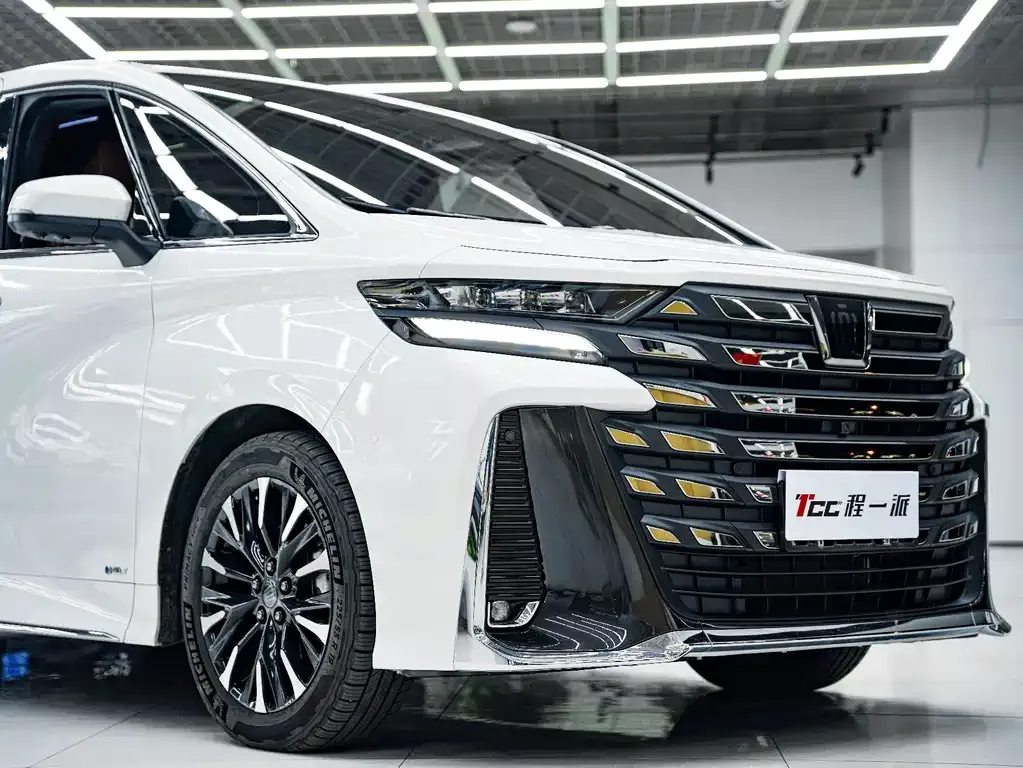 Toyota Vellfire 2024 из CN, фото 3
