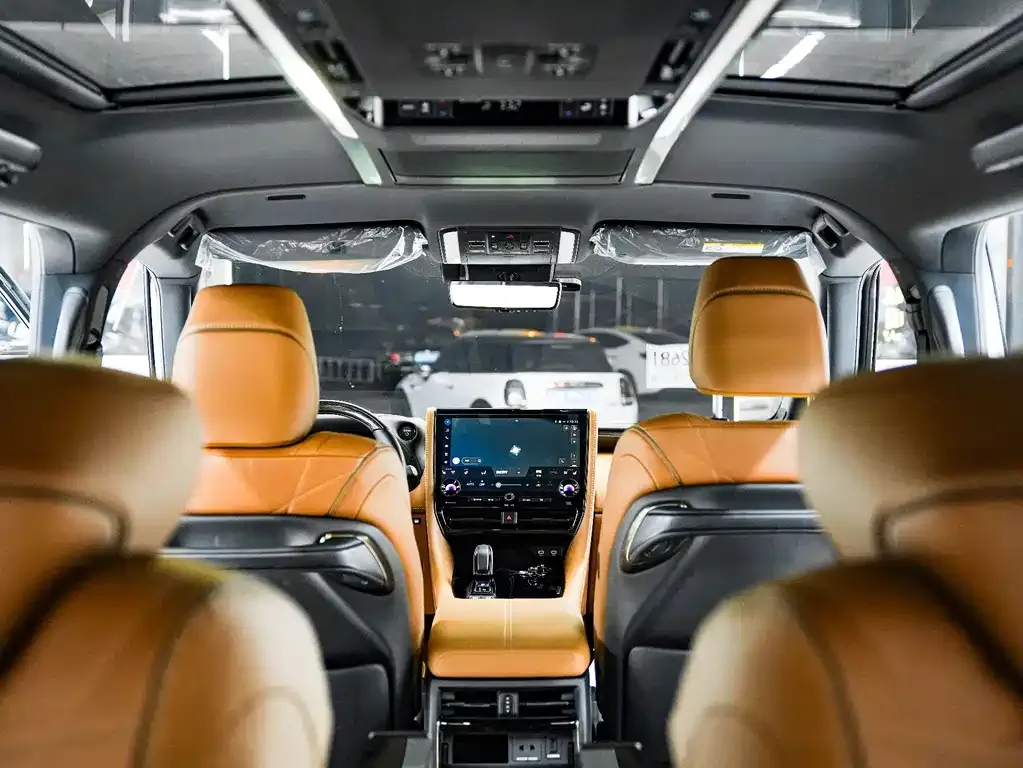 Toyota Vellfire 2024 из CN, фото 5
