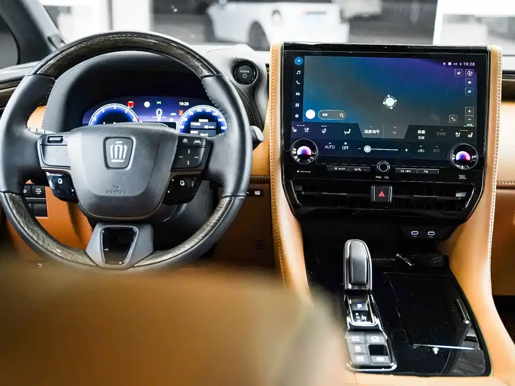 Toyota Vellfire 2024 из CN, фото 9