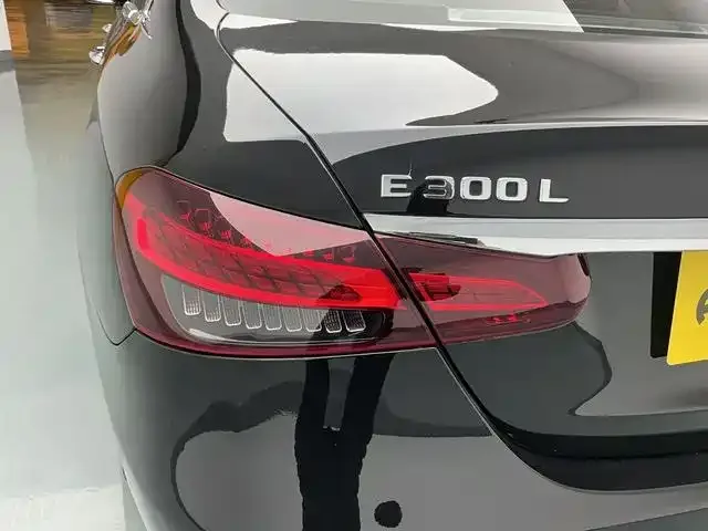 Mercedes-Benz E-Class 2022 из CN, фото 2