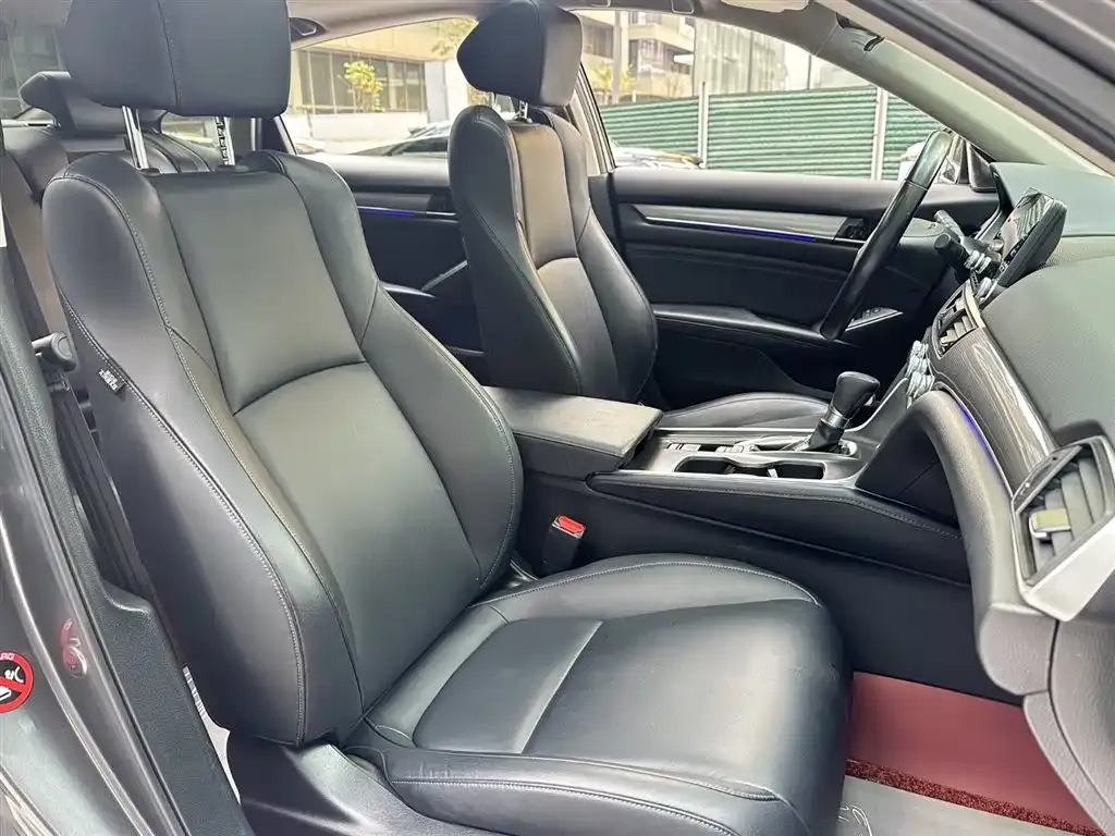 Honda Accord 2021 из CN, фото 10