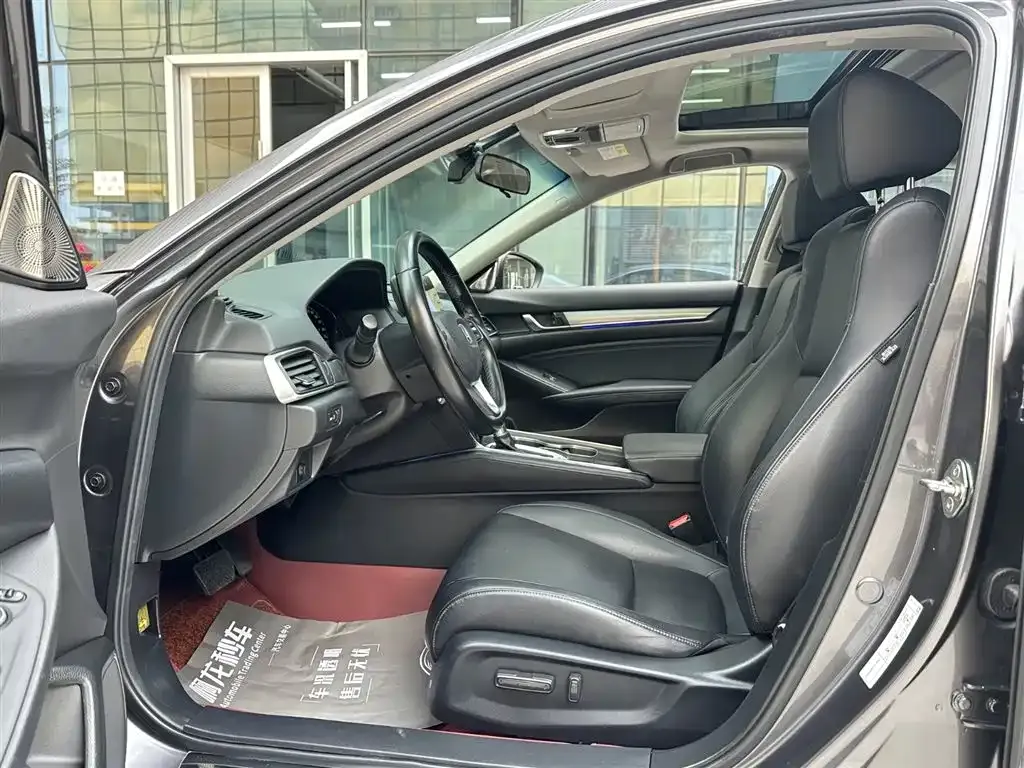 Honda Accord 2021 из CN, фото 7