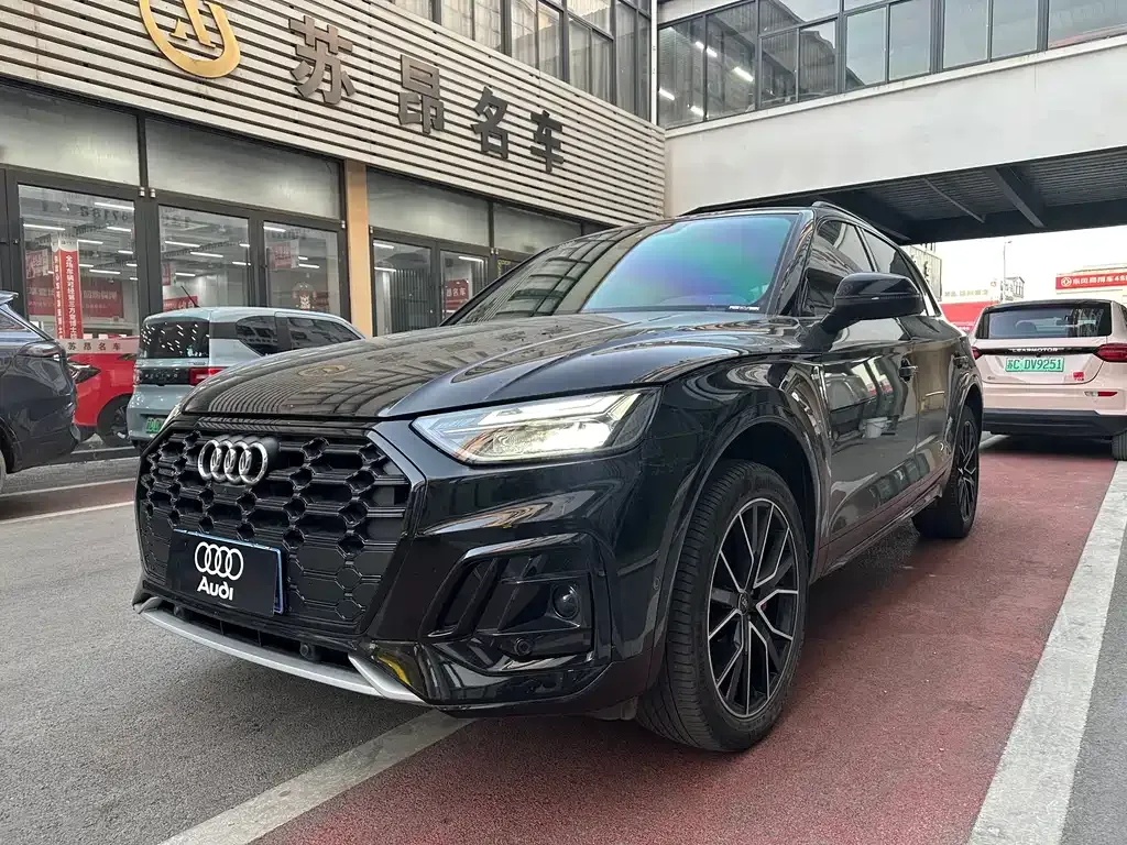 Audi Q5L 2024 из CN, фото 1