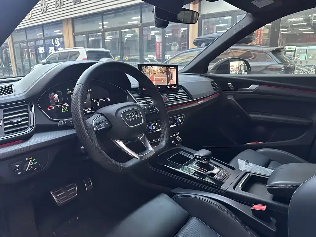 Audi Q5L 2024 из CN, фото 4