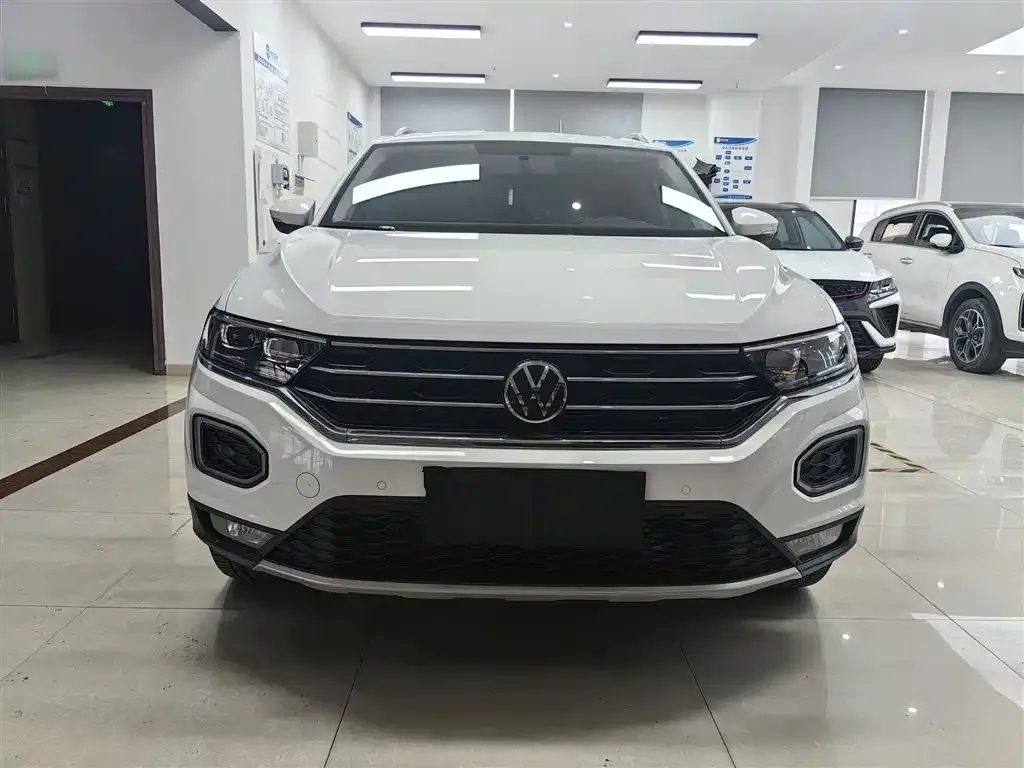 Volkswagen T-Roc 2023 из CN, фото 4