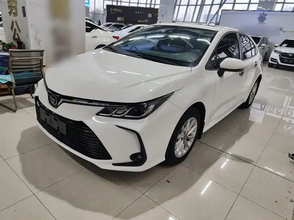 Toyota Corolla 2021 из CN, фото 1