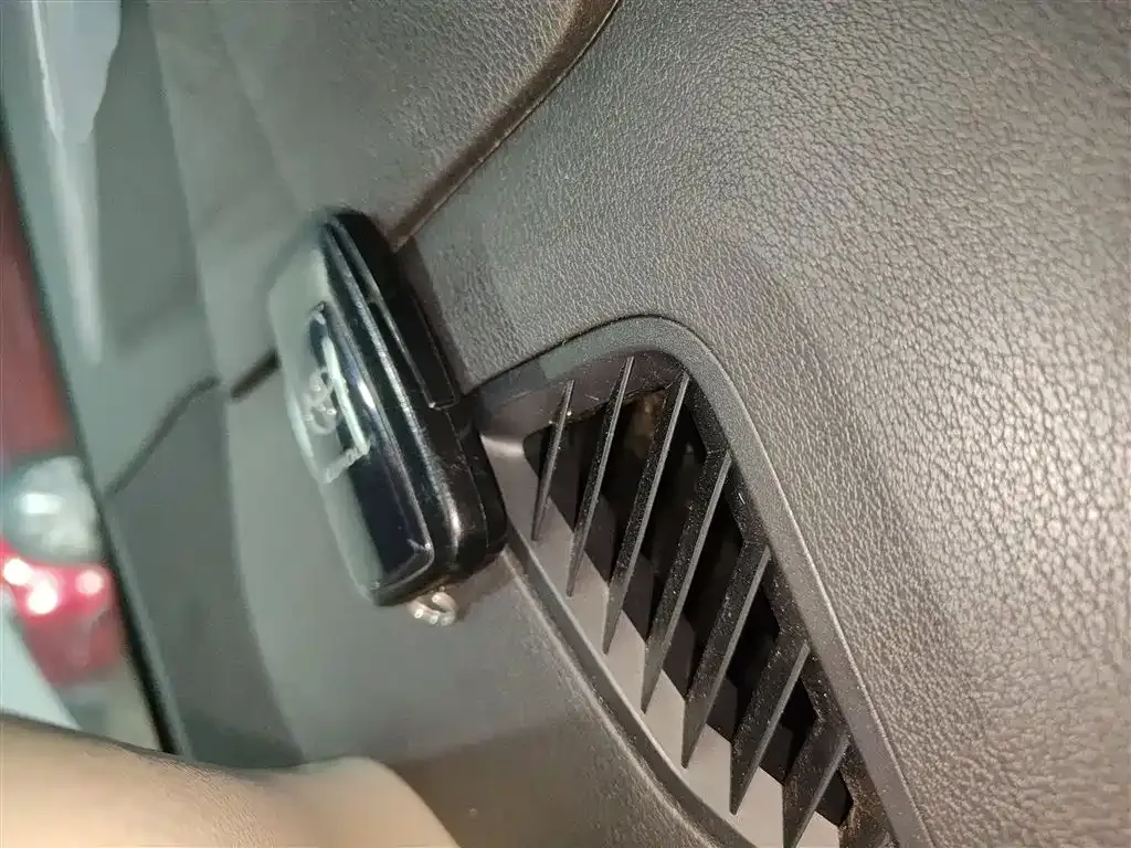 Toyota Corolla 2021 из CN, фото 9
