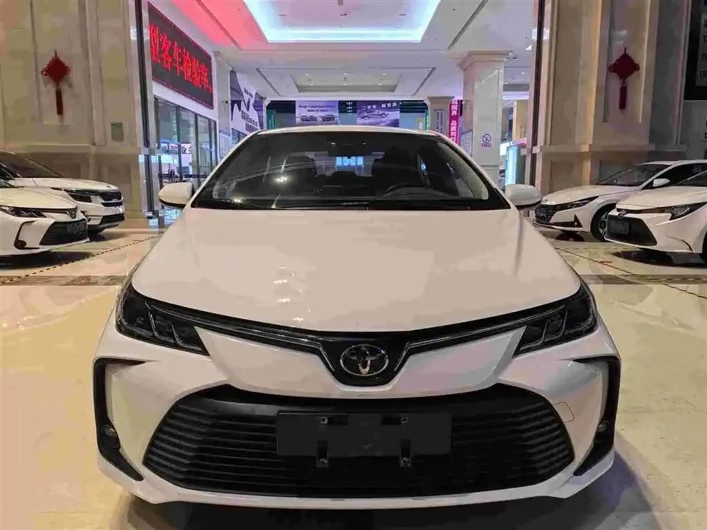 Toyota Corolla 2022 из CN, фото 9