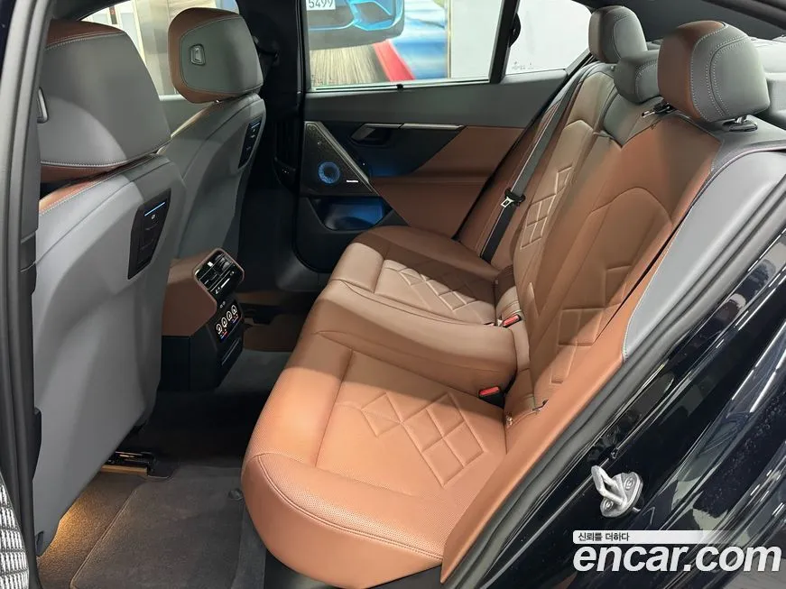 BMW i5 2024 из KR, фото 9