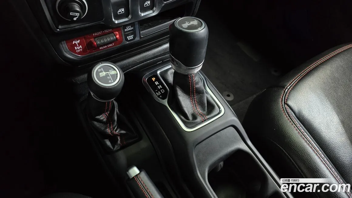 Jeep Wrangler 2021 из KR, фото 7