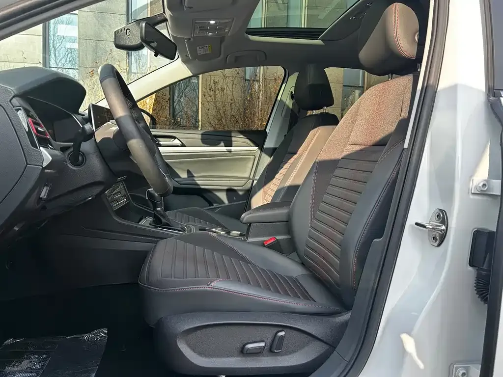 Volkswagen Lavida 2022 из CN, фото 5