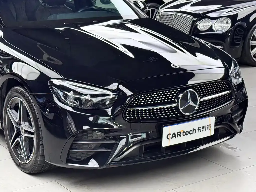 Mercedes-Benz E-Class (Import) — фото 6