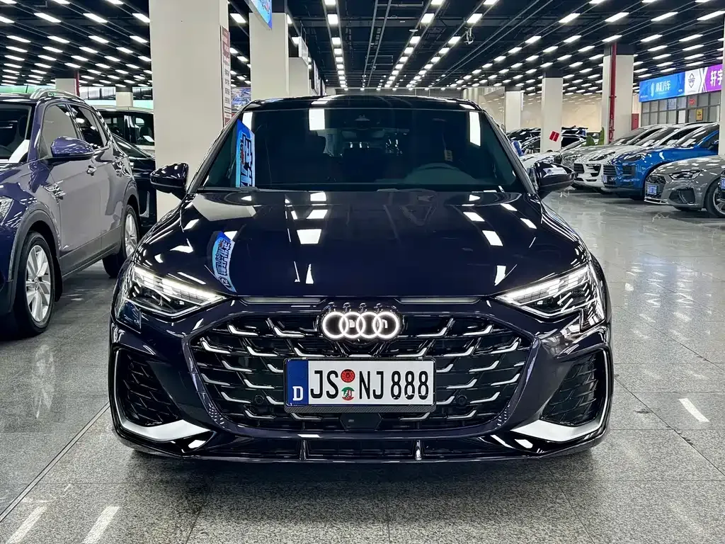 Audi A3 2025 из CN, фото 2