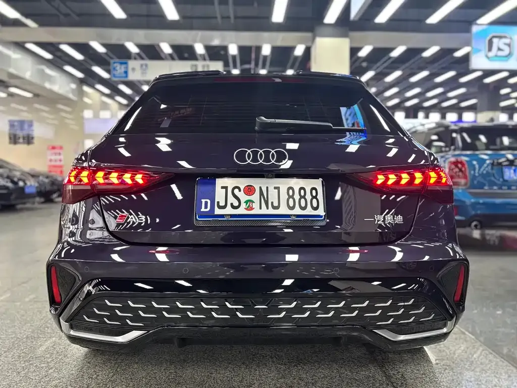 Audi A3 2025 из CN, фото 5