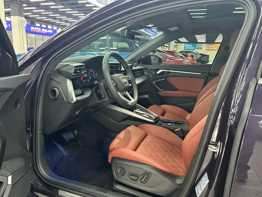 Audi A3 2025 из CN, фото 6