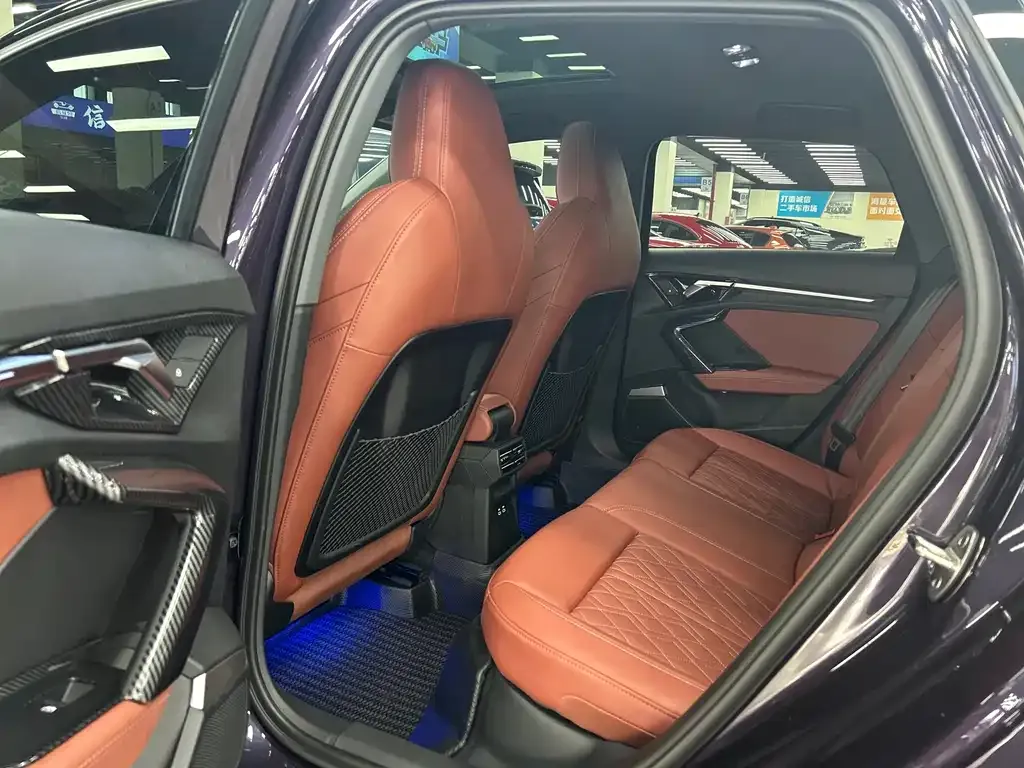 Audi A3 2025 из CN, фото 7